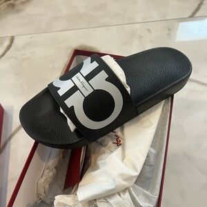 Salvatore Ferragamo Groovy Slides